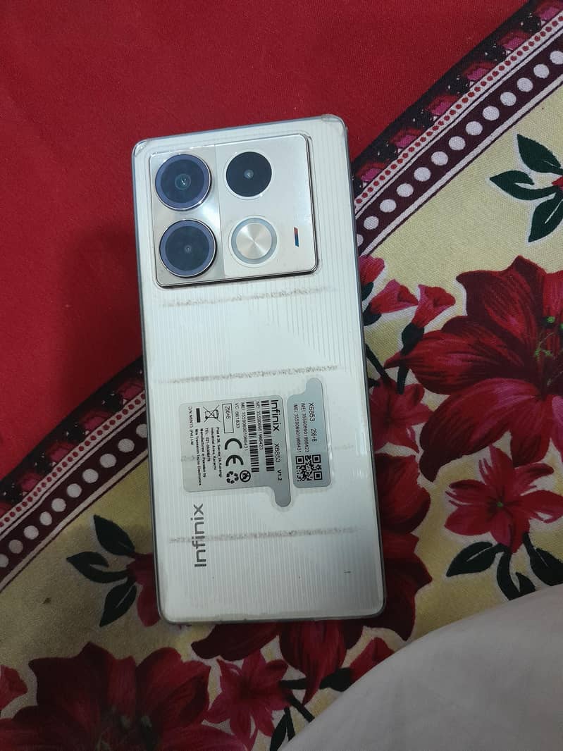 Infinix Note 40 0