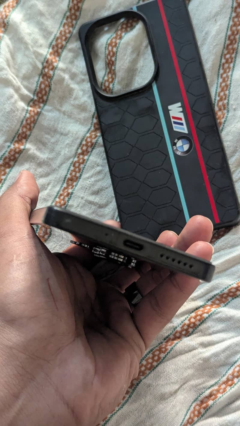 Xiaomi Redmi Note 13 Pro 3