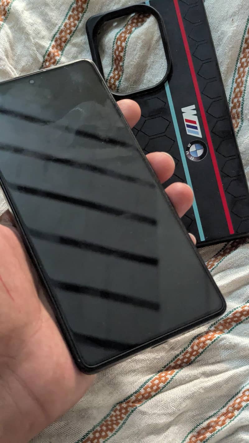 Xiaomi Redmi Note 13 Pro 4