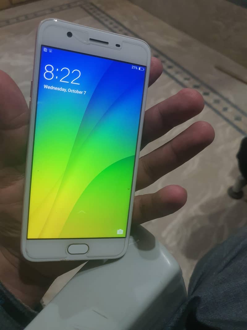 OPPO A57 5
