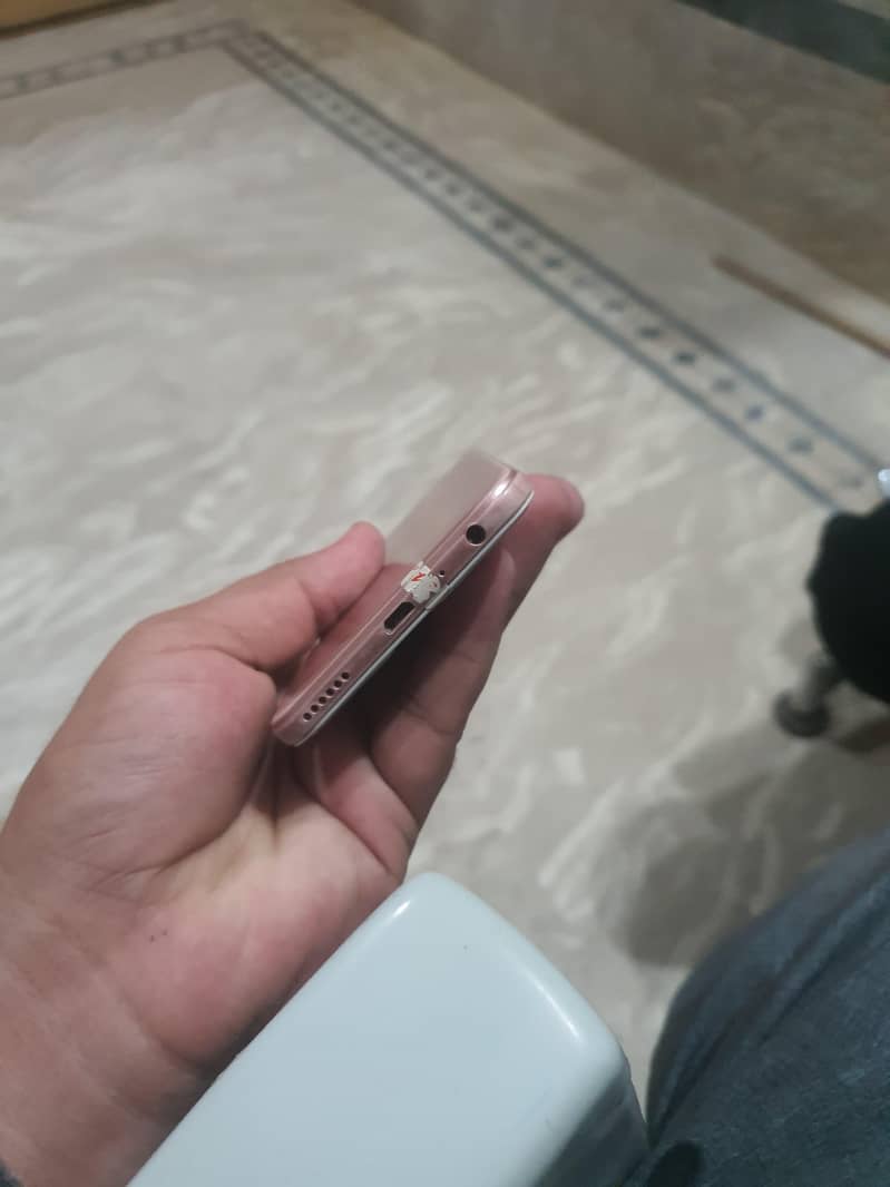 OPPO A57 7