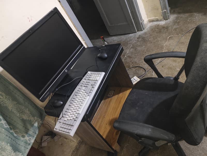 big screen all in one computer 0