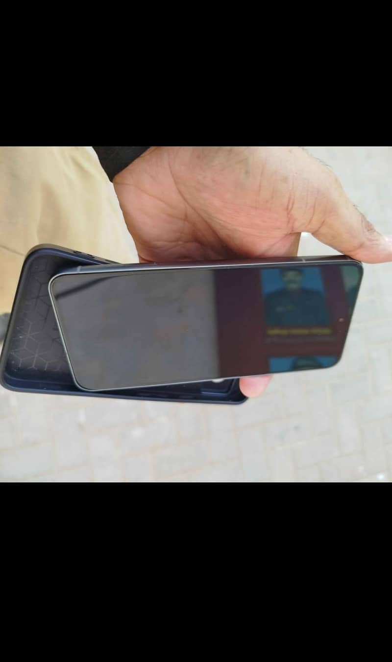 Google Pixel 8 3