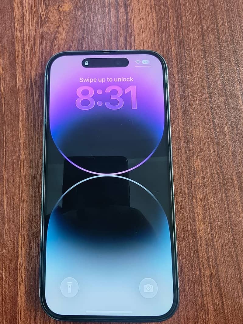 Apple iPhone 14 Pro 1