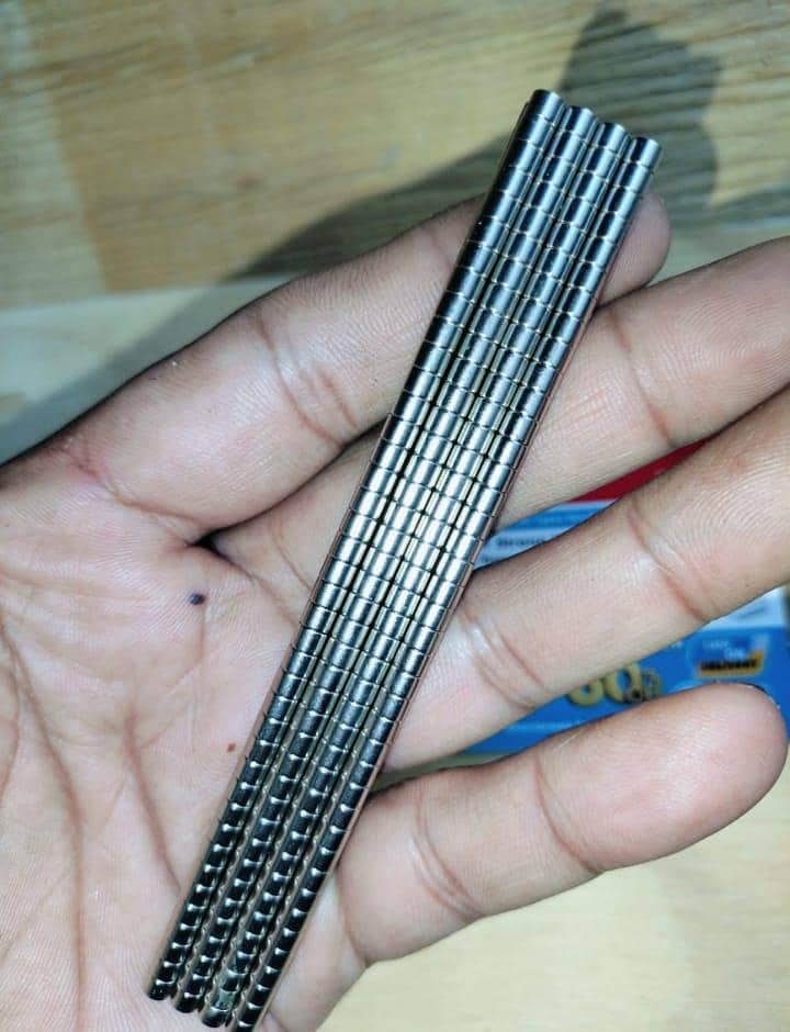 Magnets for electrical things 9