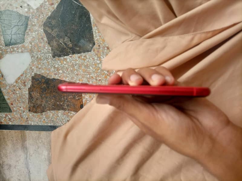 Apple iPhone 11 9