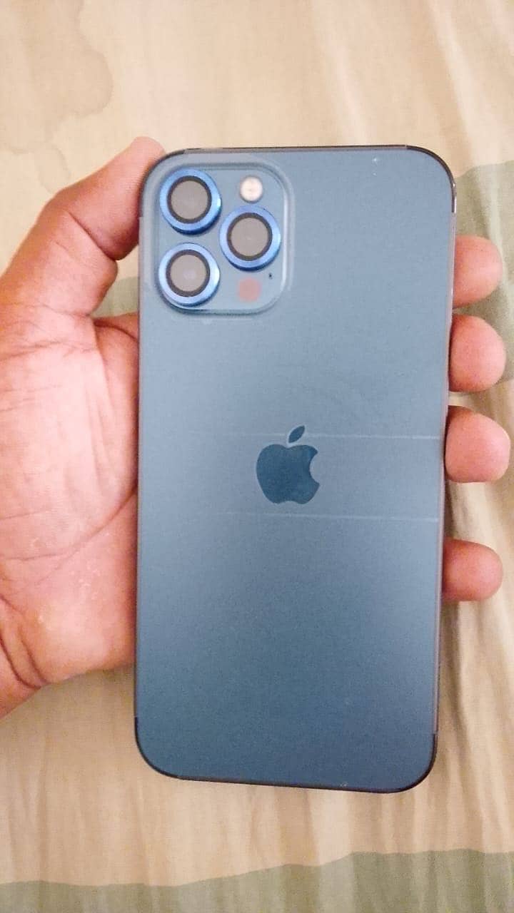 Apple iPhone 12 Pro Max 2
