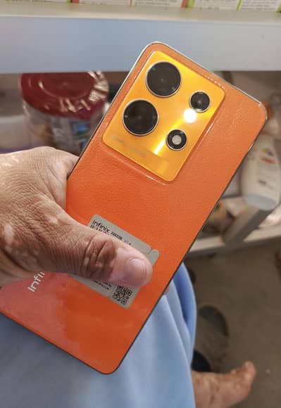 Infinix Note 30