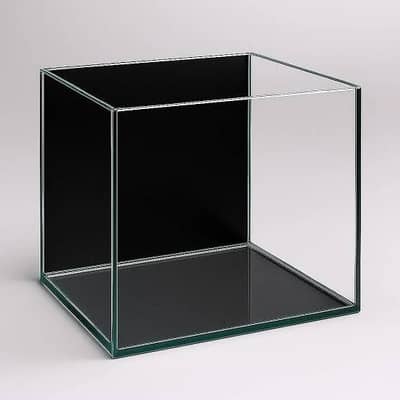 2 Fish aquarium available hai  complete setup
