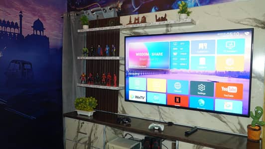 TV Cabinet / Media Wall Unit – Marble Finish with Shelves