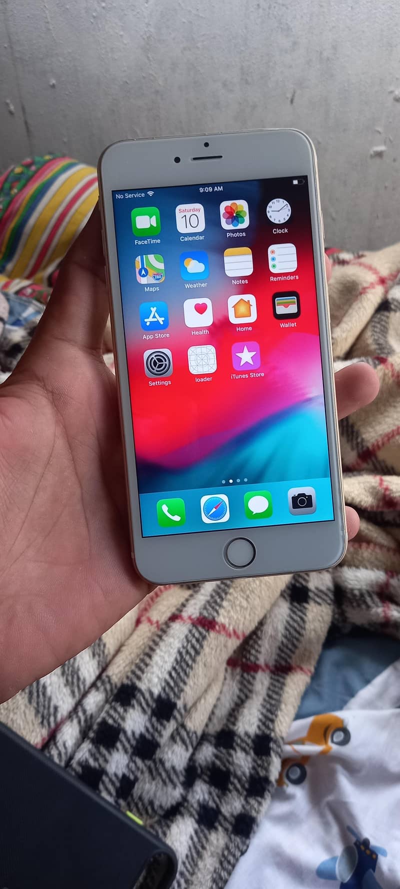 Apple iPhone 6S Plus 2