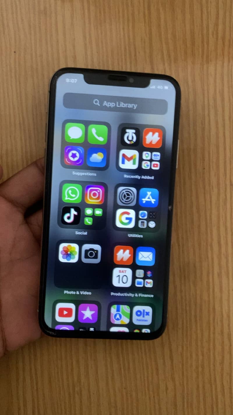 Apple iPhone X 9