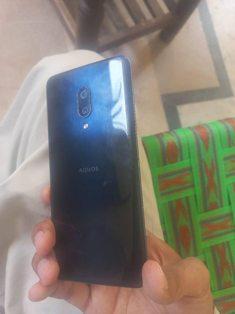 Sharp Aquos Zero 2 2