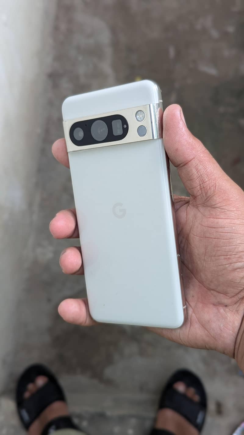 Google Pixel 8 Pro 1
