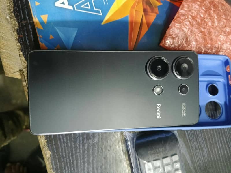 Xiaomi Redmi Note 13 Pro 1