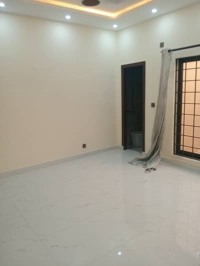 7marla 2beds tv lounge kitchen 1bath room basement portion for rent in G 13 2 islamabad