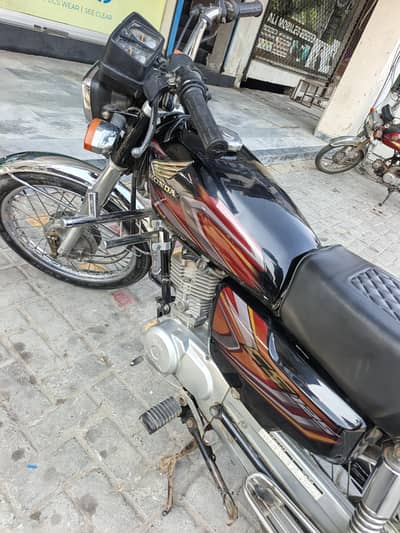 Honda 125 (2022)