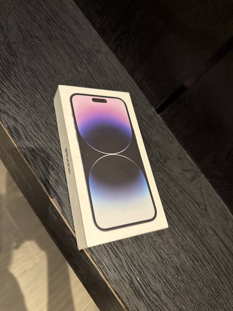 Iphone 14 pro max box 2