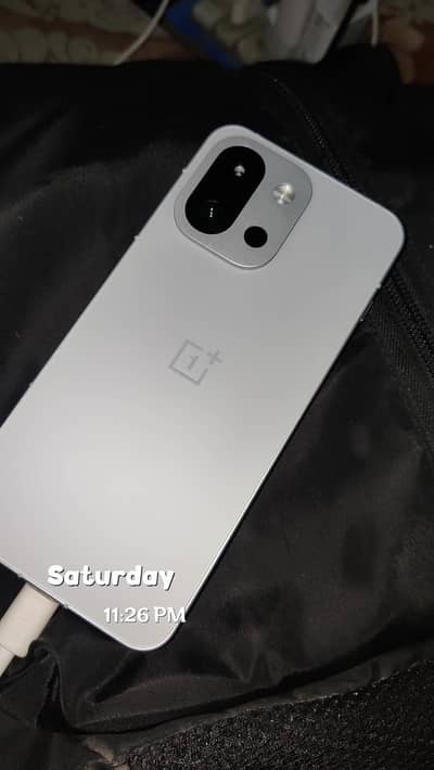 OnePlus 13t