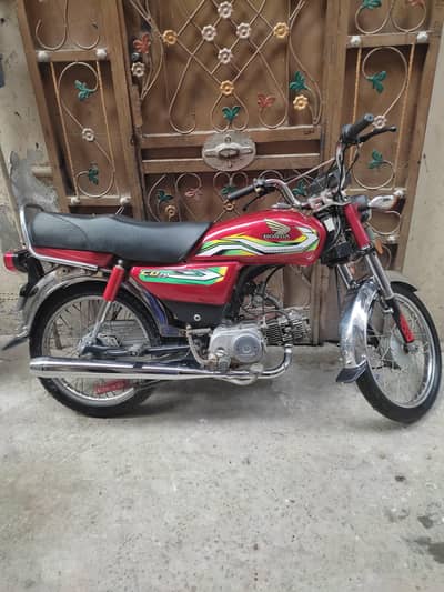 HONDA CD 70