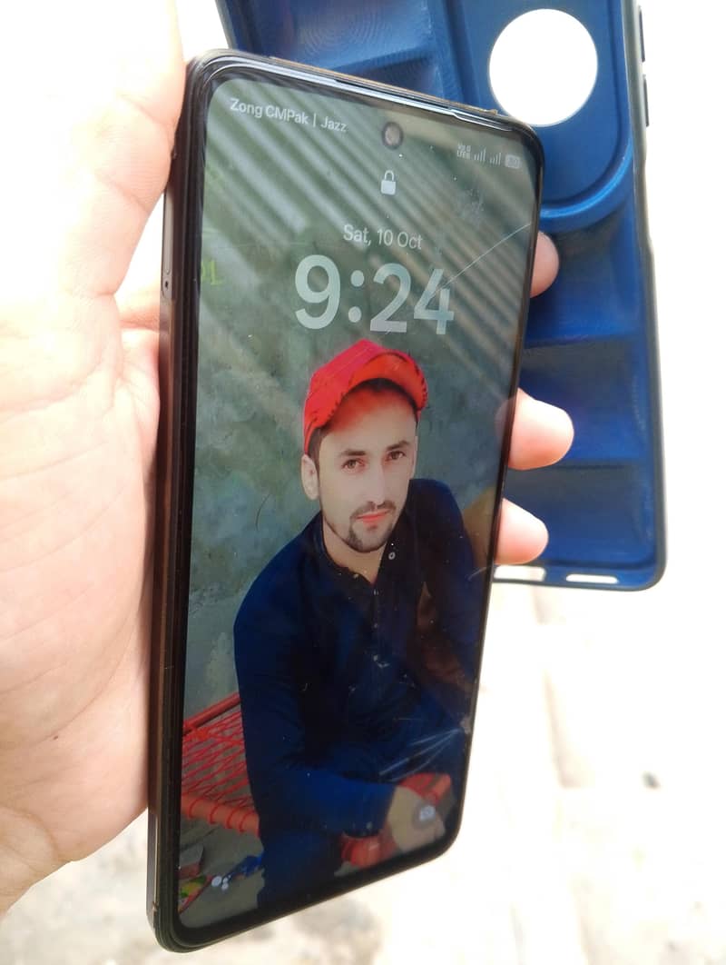 OPPO A60 6