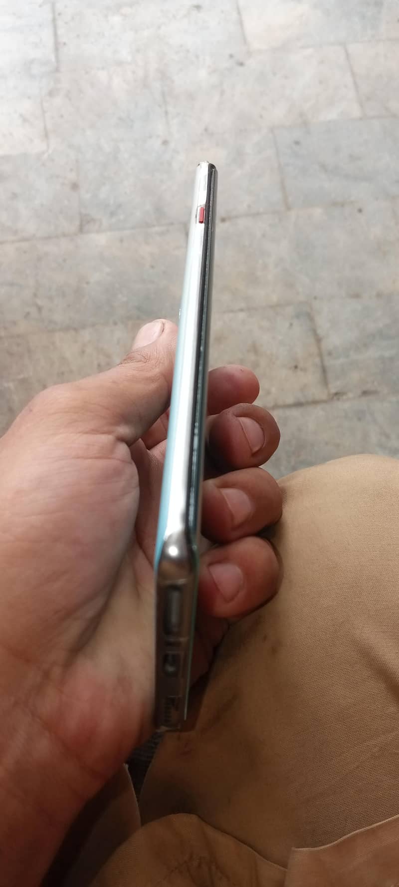 Tecno CAMON 40 Pro 4