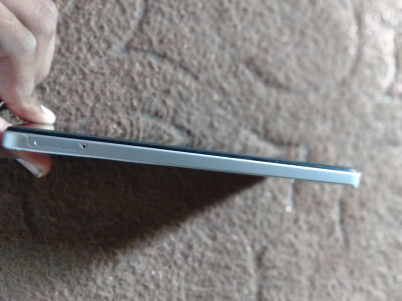 Realme C71 1
