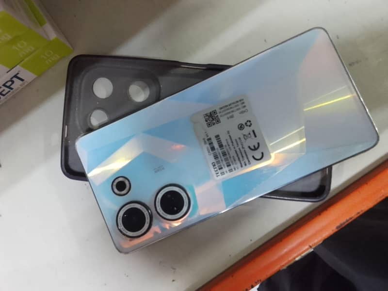 Tecno CAMON 20 2