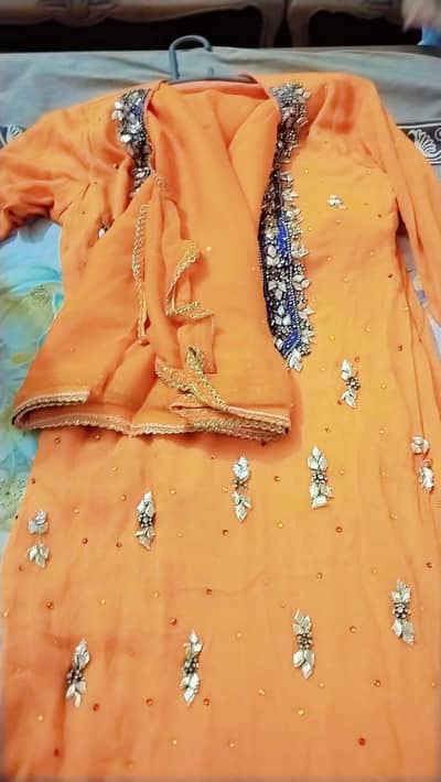shalwar qameez fancy
