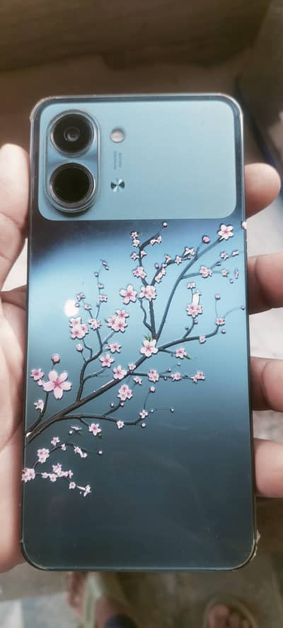 Spark go 3 4gb 128gb
