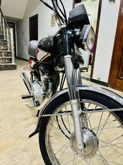 Honda CG125 2003