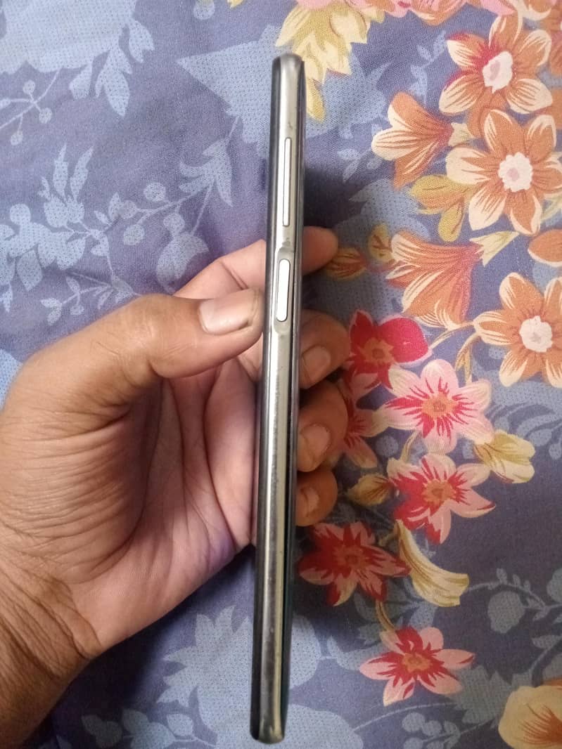 Realme note 9S 1