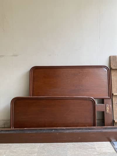 Single Wooden Bed with Ortho Mattress for Sale