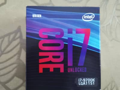 intel i7 9700k, MSI TomaHawk z390, Corsair Vengence Pro ddr4
