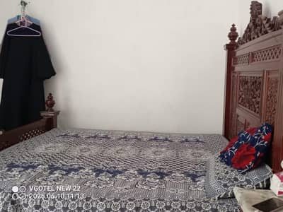 wooden bed 8 month use