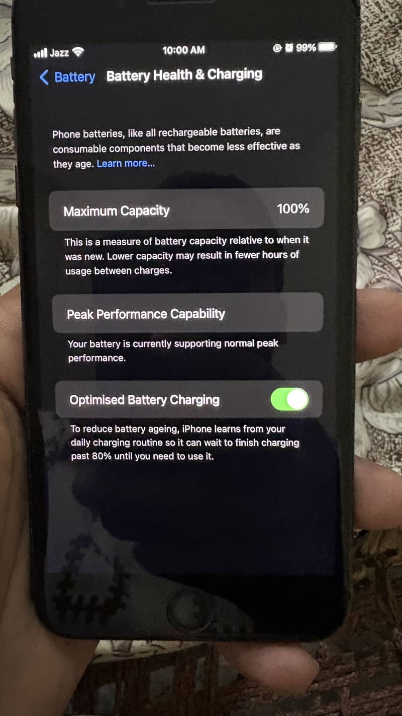 Apple iPhone 8 Plus 1
