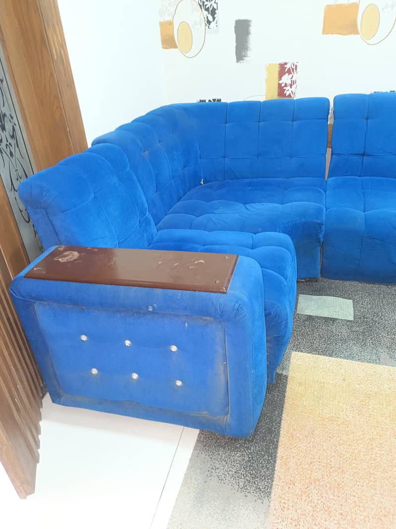 l shap sofa. 03194433247 2