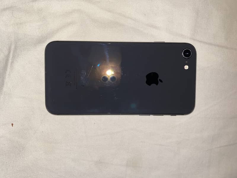 Apple iPhone 8 0