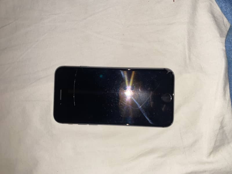 Apple iPhone 8 1