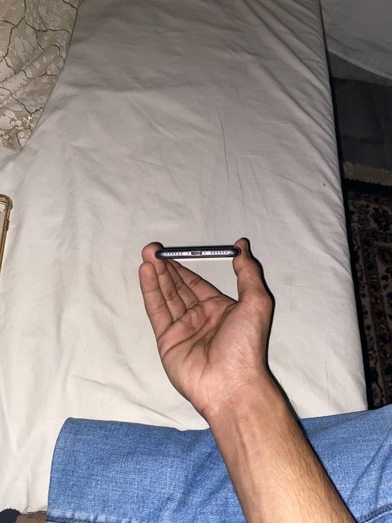 Apple iPhone 8 9