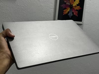 Dell Latitude 7400 silver