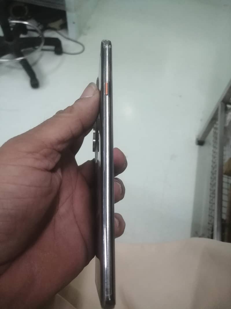 Tecno CAMON 40 Pro 2