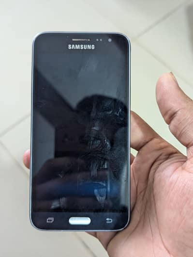 Samsung Mobile J3