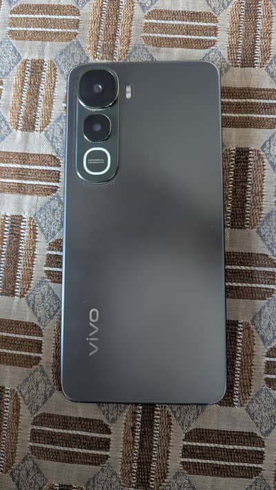 Vivo Y400