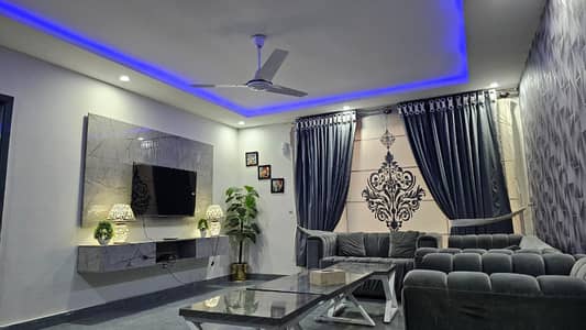 Rom full furnished apartments safe and scour 100%coupe allow