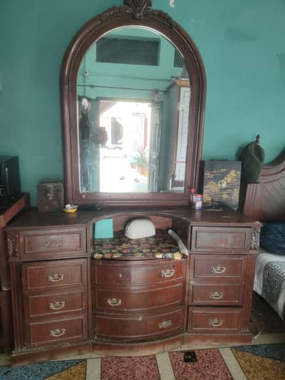 Showcase and Dressing for Sale