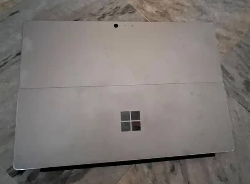 Microsoft surface pro 5 4