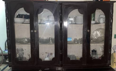 Showcase and Spinner Machine