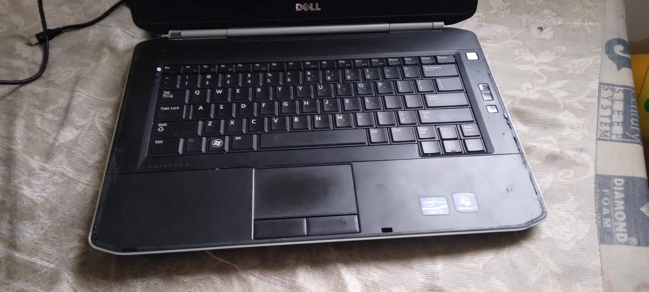 dell core i3 2nd generation 9