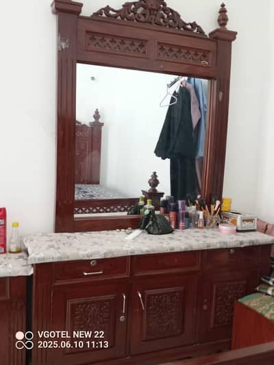 wooden dressing 8 month used